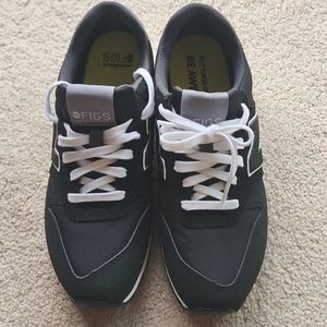 Figs x New Balance